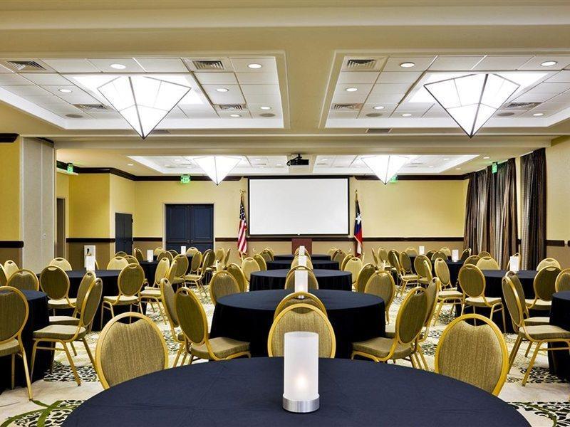 Holiday Inn San Antonio Northwest- Seaworld Area By Ihg מראה חיצוני תמונה
